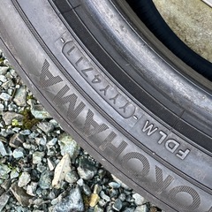 YOKOHAMA BluEarth RV-01 215/55R17 1本のみ 訳ありの画像