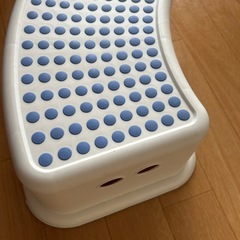 IKEA踏み台　足台　ステップ子供の画像