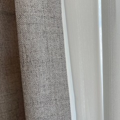 【LOWYA】カーテンの画像