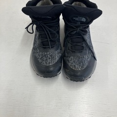 スニーカー25.5㌢の画像
