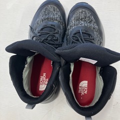 スニーカー25.5㌢の画像
