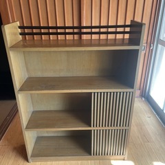 中古品の本棚の画像