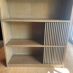 中古品の本棚の画像