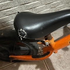 ストライダー　オレンジの画像