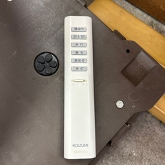 【済】コイズミ 蛍光灯シーリングライト 8畳①の画像