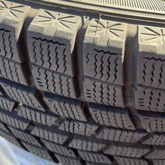 22年製　スタッドレスタイヤ　アイスマン　raurion 195/65R15の画像