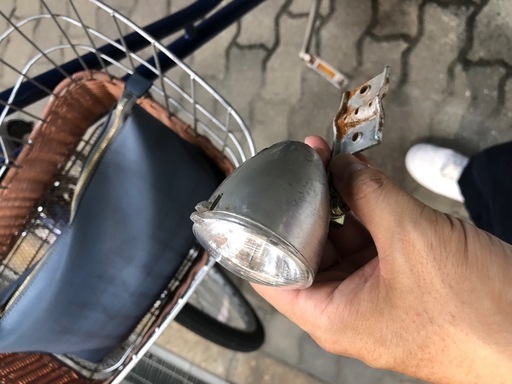 27インチ