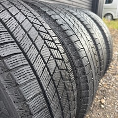 レクサスRX純正アルミ18インチ235/65R18 106Q ブリジストンブリザック VRX3  2022年製　5穴PCD114.3 8J オフセット+30の画像