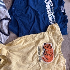 半袖ロンパース　70-80の画像