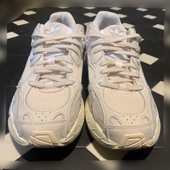 adidas ASTIR W スニーカー 24.5cmの画像