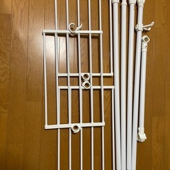 ニトリ つっぱりラック ヒルデ (ホワイト)の画像