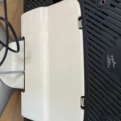 中古　日焼けあり　シャープLC32D30 -Wの画像