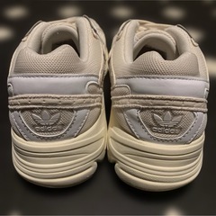 adidas ASTIR W スニーカー 24.5cmの画像