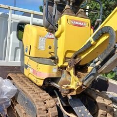 ヤンマーSV08の画像
