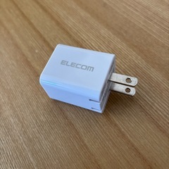【PCセット割】ELECOM製スマホ・タブレット充電器の画像