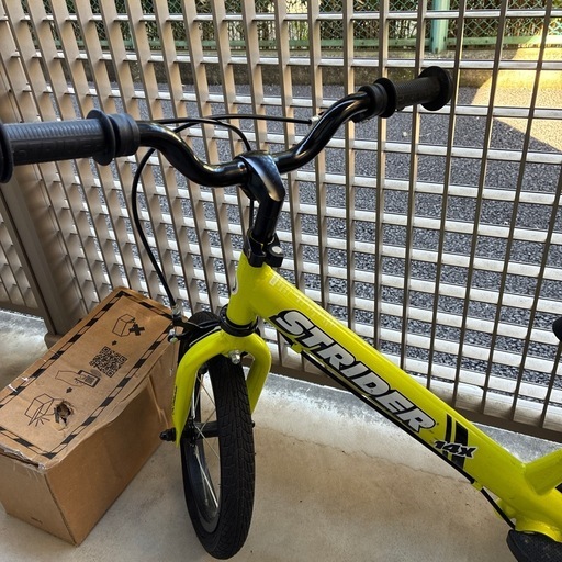 ストライダー14X ほぼ未使用 ペダルユニット付き