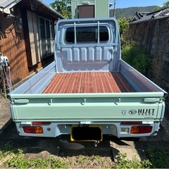 ダイハツハイゼットトラック 貴重AT 超低走行 新車の香 機関絶好調・エアコン良好・令和1年式！セット割ありの画像