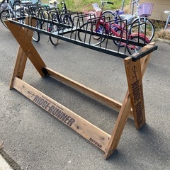 自転車ラック 自転車置きの画像