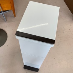 美原店 アスベル 分別 ダストボックス パッキン付き ゴミ箱 2段スリム　38Lの画像