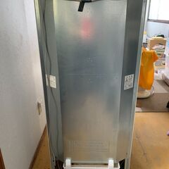 シャープ冷凍冷蔵庫　ＳＪ－１４Ｐ　Ｗ４８０×Ｄ５９０×Ｈ１１２５ｍｍ　取りに来ていただける方に売りますの画像