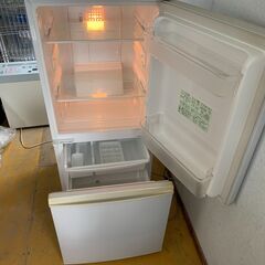 シャープ冷凍冷蔵庫　ＳＪ－１４Ｐ　Ｗ４８０×Ｄ５９０×Ｈ１１２５ｍｍ　取りに来ていただける方に売りますの画像