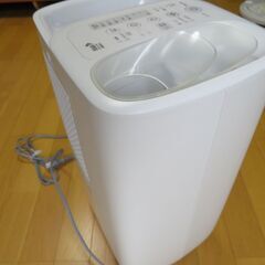 シャープ加熱式加湿器2022年製の画像
