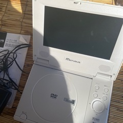 未使用　マタラス（MATURUS）のポータブルDVDプレーヤー「CPT-708W」の画像
