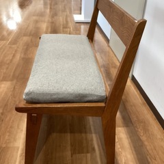 ベンチ（クッション付き）【町田市再生家具】252044の画像