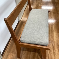 ベンチ（クッション付き）【町田市再生家具】252044の画像