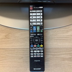 SHARP 液晶カラーテレビ LC-32R5（2011年製）の画像