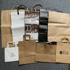 紙袋/手提げ袋/ショッパー　40枚以上　の画像