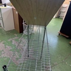 【ドリーム川西店御来店限定】☆ジモティー見たよ♪割引☆天板付3段メタルラック　IKEA／クリーニング済み【2125560000032095】の画像
