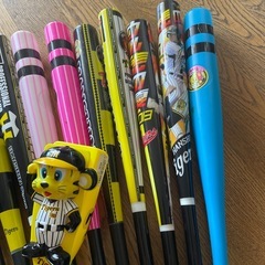 差し上げます・早い者勝ち‼️阪神タイガース応援バット・メガホンの画像