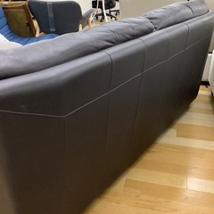 【トレファク ラパーク岸和田店】Leatherworld ２人掛けソファー　入荷しました。の画像