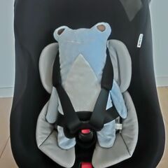 【交渉中】チャイルドシート　タカタ TAKATA　新生児～体重18kg ４歳頃まで　説明書ありの画像