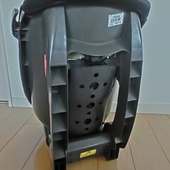 【交渉中】チャイルドシート　タカタ TAKATA　新生児～体重18kg ４歳頃まで　説明書ありの画像
