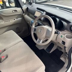 ホンダ　N-BOX　4WD　オートマ　★格安の画像