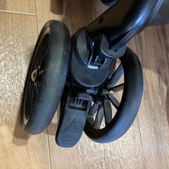【combi】ベビーカーの画像