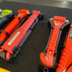 緊急 車用品 ガラス割る レスキューハンマー ハンマー トンカチ 脱出ハンマー 1017-011の画像
