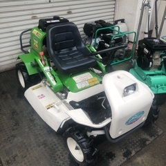 実働　乗用モア　RM90V　無段変速　共立製乗用草刈機　ラビットモア　HONDA製GXV390搭載の画像