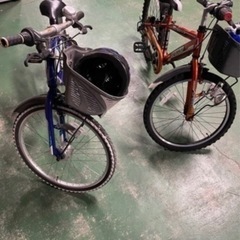 自転車　子供　二台　ヘルメット付　22インチ　24インチの画像