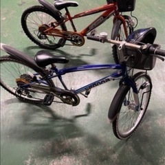 自転車　子供　二台　ヘルメット付　22インチ　24インチの画像