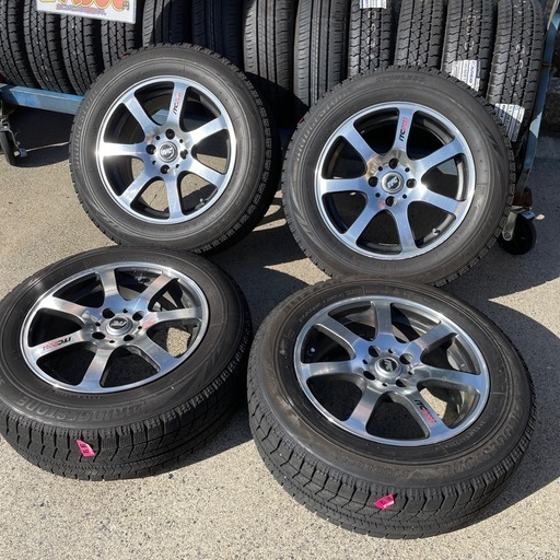 イストなどに❗️１８５／６５Ｒ１５　４本セット　ブリザックＶＲＸ