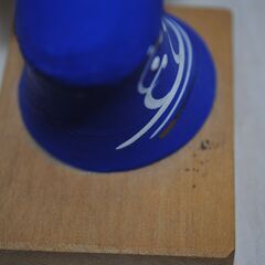 [1617] 日本人形　青色　木製　木工細工　木彫り　郷土品　昭和レトロ　置物の画像