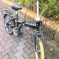 中古自転車 ミニサイクル 折り畳み 自転車 6段ギア 20インチ ブラック 通勤 通学 近所のお出掛けなどにの画像
