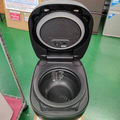 【愛品倶楽部柏店】TIGER タイガー 2020年製 5.5合炊き 圧力IH炊飯器 JPG-S100 炊きたての画像
