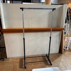 キャスター付き 軽量 ハンガーラックの画像