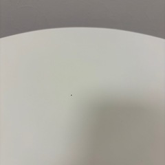 IKEA丸テーブルの画像