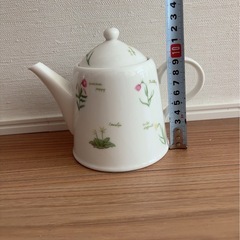 ティーポット　未使用　洋食器の画像