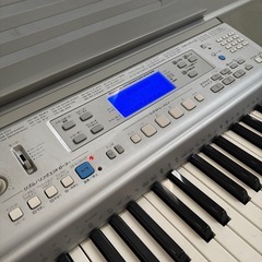CASIO電子ピアノCTK-810の画像
